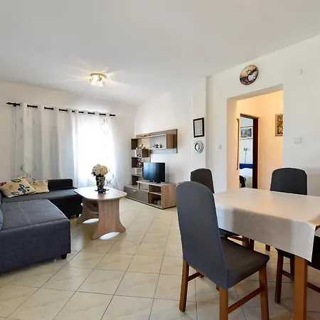 With Parking Space - 18605 Apartment Vir